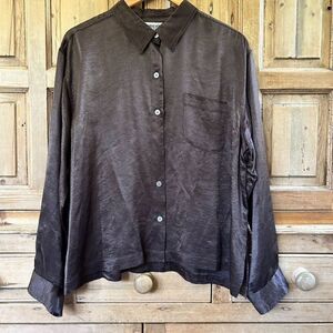 Chico's 3 (US XL / 16) Button Front Blouse Chocolate Brown Satin‎ Long Sleeve